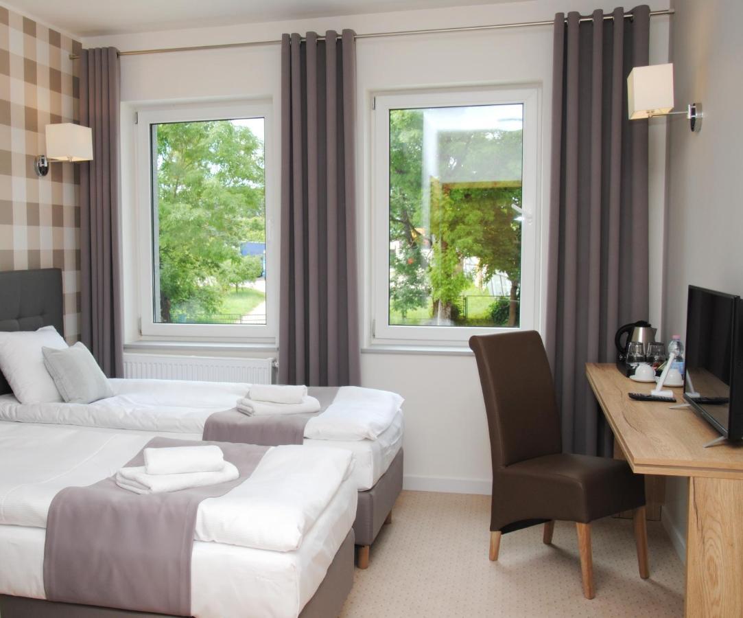 Hotelik 51 Pasłęk エクステリア 写真